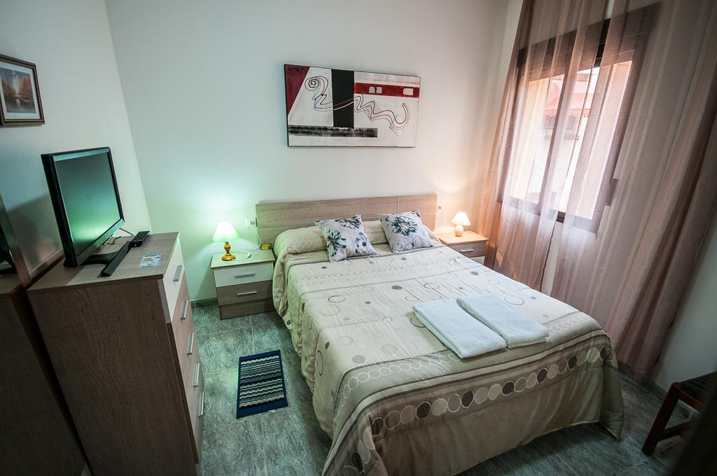 Apartamento Rincon Del Salvador 2 Plasencia Buitenkant foto